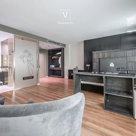 Vh Eurostar Congress & فندق 4*